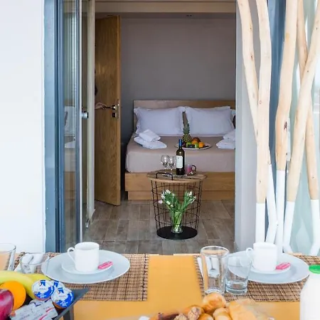 Azante Boutique Suites 3*